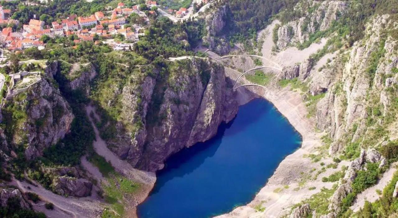 Villa Lukrecia, Luxury Villa In Imotski-Makarska Donji Prolozac ภายนอก รูปภาพ